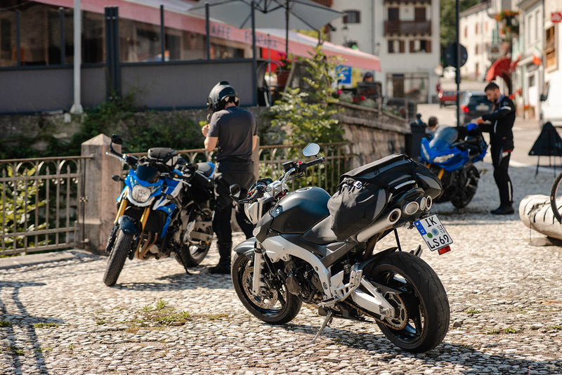 How to Choose a Motorcycle Tail Bag