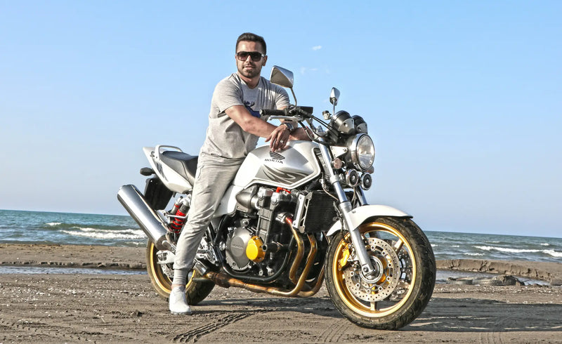 Best Motorcycles And Tricks For Short People