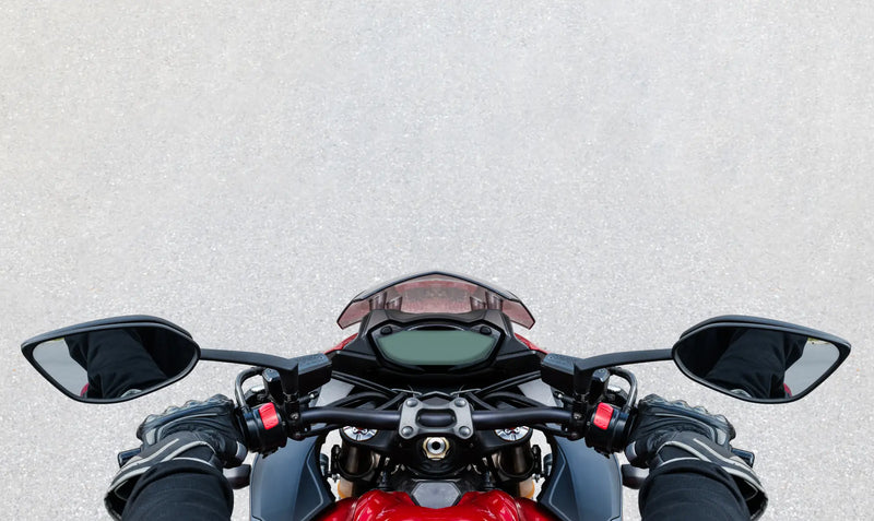 The Rider's Guide to Choosing a Dash Camera for a Motorcycle