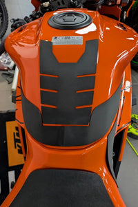 Eazi-Grip Motorcycle Wrap Around Tank Grips KTM 990 RC R 2026-