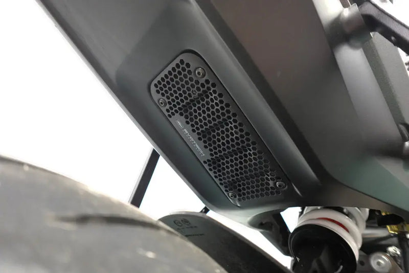 Evotech Performance Rectifier Guard KTM 990 Duke 2024-