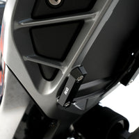 r g racing rear foot rest blanking plates for ktm duke 125 250 390 24