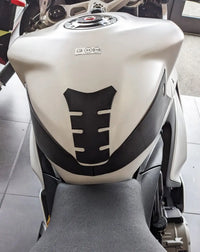eazi grip motorcycle wrap around tank grips ducati pangiale streetfighter v2 2020