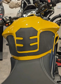 eazi grip motorcycle wrap around tank grips triumph street ttriple 765 2023
