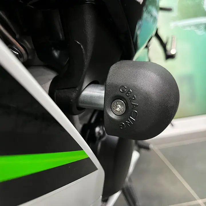 gb racing xl bullet frame slider set kawasaki zx 10r 2011