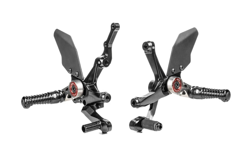 gilles tooling mue2 rearsets ducati streetfighter v2 22 24