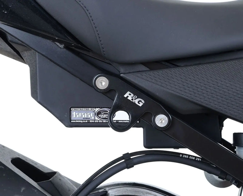 r g racing tie down hook bmw s1000r 10 20 rr 10 18