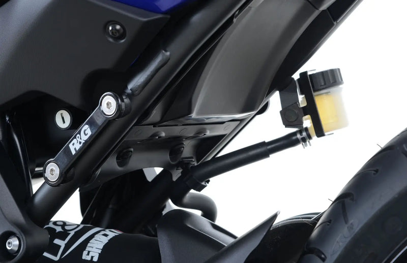 r g racing rear foot rest blanking plates for yamaha mt 07 tracer 700 16