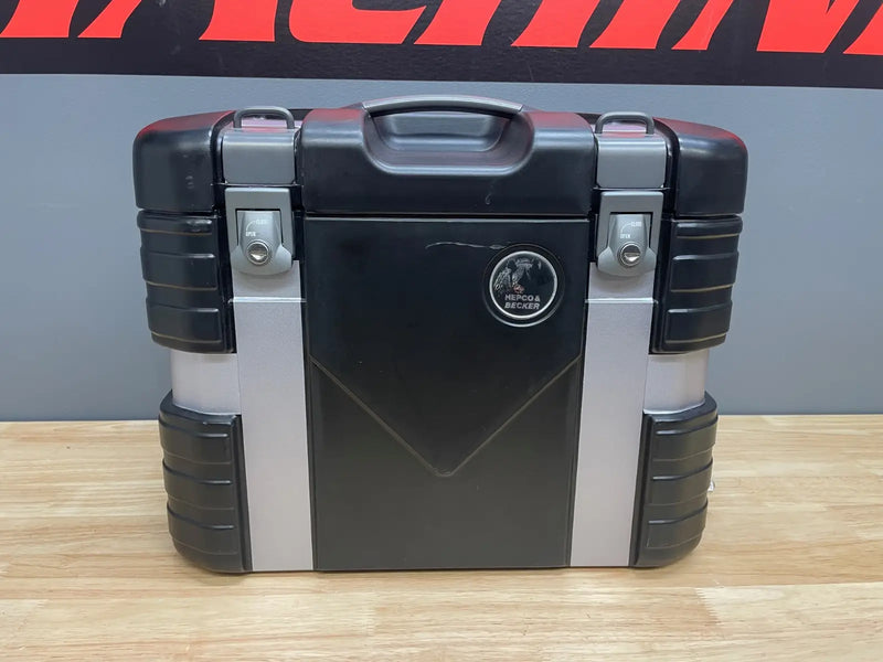 hepco becker original style gobi side case 37 right black with silver latches used