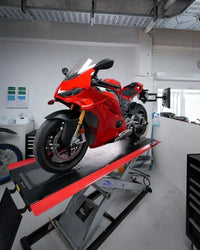 gb racing spindle protector ducati paniagle v4 streetfighter v4 2025 front right
