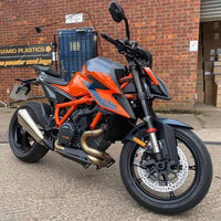 pyramid exhaust cheeks ktm 1290 superduke rr 2021