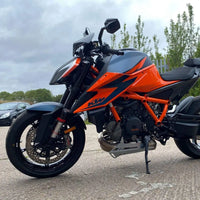 pyramid fly screen ktm 1290 superduke r