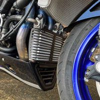 pyramid oil cooler guard yamaha mt 10 sp 2016