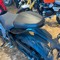 pyramid seat cowl triumph daytona 660 2024