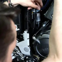 scottoiler vsystem vacuum chain oiler with lubricant